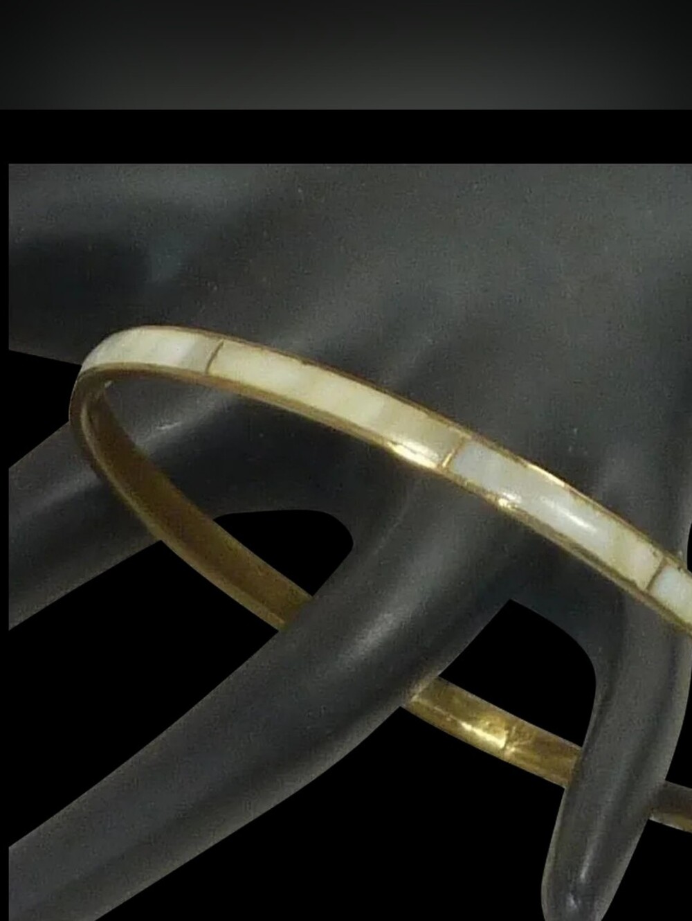 Vintage Gold Tone Mother of Pearl Inlay Bangle Bracelet